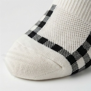 Crew <b>Socks</b> Plaid Pattern <b>Black</b> White Breathable Knitted Regular Style Adult Casual Wear - Product Image 6