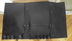 กระเป๋าใส่มีดหนังแท้แบบพกพา ทนทาน คุณภาพระดับ OEM สำหรับเก็บมีดเชฟในครัว พร้อมตัวเลือกปรับแต่งได้ รุ่น LKR-0358 - Product Image 5