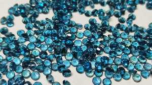 Lot de pierres précieuses naturelles de topaze bleue de Londres de qualité AAA, 4 mm, rondes, facettées, taillées en briliant, calibrées, pour bijoux - Product Image 2