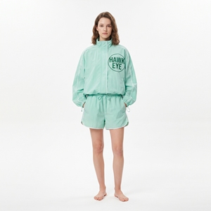 Ensemble short cycliste sans couture taille haute et coupe-vent à capuche zippé pour femme - Product Image 5