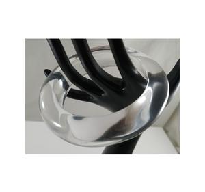 โรงงานผลิตกำไลอะคริลิคทรงเรขาคณิต ราคาโรงงาน กำไลอะคริลิคแบบเปิดเรียบง่ายหลากสีสำหรับผู้หญิง คุณภาพสูง - Product Image 1