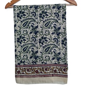 Paréo Sarong en Coton Fait Main Imprimé au Bloc, Écharpe de Plage Bohème, Cache-maillot pour Femme, Accessoire de Plage Estival – Vente en Gros - Product Image 1