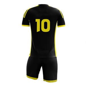 Tenue de match de football personnalisée noire et jaune avec tissu polyester de haute qualité et impression par sublimation durable - Product Image 2