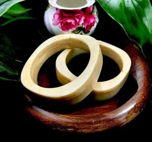กำไลข้อมือรูปไข่ทำจากกระดูกธรรมชาติแบบดั้งเดิม เป็นมิตรกับสิ่งแวดล้อม งานแฮนด์เมด แฟชั่นโบฮีเมียน สไตล์ชนเผ่า สำหรับผู้หญิง ใช้ตกแต่ง - Product Image 3