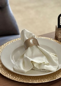 Modern Metal Napkin Ring Hollow Crescent Design 4.5cm Width Durable <b>Table</b> Decoration <b>for</b> Wedding - Product Image 3