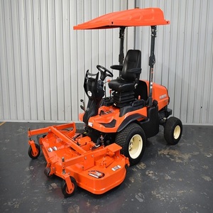 Cortadora de Césped Kubota F2890 Premium, Motor Diésel de 28 HP Refrigerado por Líquido, con Tanque de Combustible de 61 y Sistema de Tracción 4WD - Product Image 4