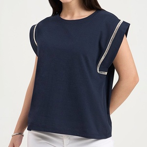 T-shirt décontracté pour femme en coton bleu marine, col rond, manches courtes, coupe classique, en jersey bouclette à sequins, couleur unie, tricoté - Product Image 5