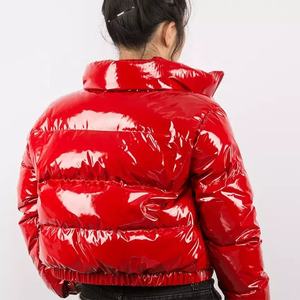 Chaqueta acolchada corta de Invierno para mujer 2020 burbuja personalizada brillante con detalle acolchado forro de nailon transpirable producto terminado - Product Image 2