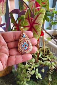 Wholesale Natural Crystal Brass Pendant High Quality hand-<b>painted</b> Minakari Agate <b>stone</b> traditional Pendant for Gift Jewelry Bulk - Product Image 4
