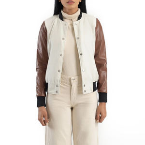 Chaquetas Varsity Personalizadas al por Mayor para Mujer, Blancas y Marrones, de Algodón de Alta Calidad, con Mangas de Cuero, Resistentes al Viento, de Secado Rápido y Reversibles - Product Image 4