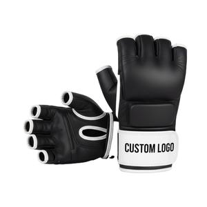 Gants d'entraînement MMA personnalisés avec logo, demi-doigts, en cuir PU avec support de poignet - Product Image 4
