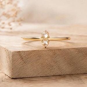 Anillo de compromiso de dos piedras de oro macizo de 10K, 14K, 18K con diamante de laboratorio redondo rosa y moissanita, color DEF, claridad VS VVS, regalo para ella. - Product Image 1