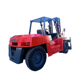 Montacargas Heli de 10 Toneladas con Motor Diésel CPCD100, Bomba de Caja de Cambios y Motor, Neumáticos Sólidos, Elevador Lateral, Altura Máxima de Elevación de 3 m - Product Image 1