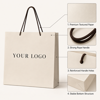 Sacs shopping en papier mat crème avec poignées en corde, sacs cadeaux personnalisés pour la vente au détail, certifiés FSC, écologiques, OEM ODM, vente en gros