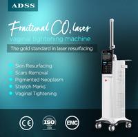 Équipement professionnel de laser fractionné de CO2 d'ADSS Fg900s pour la peau reblanchissant le resserrement vaginal de vulve vaginale