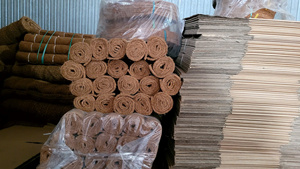 VietChoice Revêtement en Fibre de Coco Écologique – Paillis de Jardin Carré Biodégradable Premium et Durable pour le Contrôle des Mauvaises Herbes et la Rétention de l'Humidité - Product Image 2