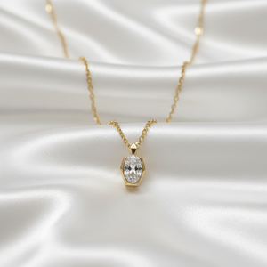 Collier pendentif bouteille délicat en argent sterling 925 avec chaîne à maillons, serti d'un zircon ovale de 2,00 carats, tendance, pour femme - Product Image 4