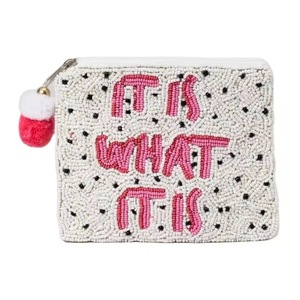 กระเป๋าใส่เหรียญปักมือประดับคริสตัลและเลื่อมแบบสั่งทำพิเศษ COOL IT COWBOY พร้อมสีและโลโก้ตามสั่ง - Product Image 4