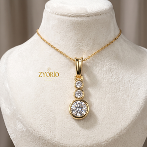 Collier pendentif tendance pour femme en diamant de laboratoire plaqué or 18 carats et rhodium - Product Image 4