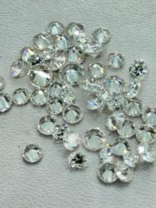 Diamantes cultivados en laboratorio listos para exportar, ideales como accesorio de joyería étnica, perfectos para las noches de Navratri, Garba y otras ocasiones de danza cultural. - Product Image 3