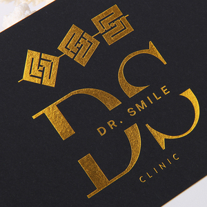 Carte de remerciement personnalisée écologique pour entreprise avec impression sur papier d'art, sérigraphie, dorure à chaud et logo personnalisé - Product Image 5