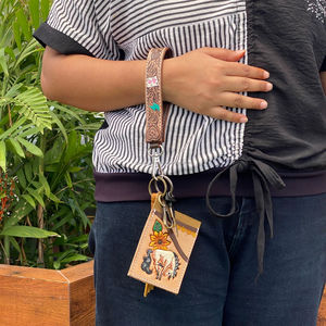 Nuevo llavero de cuero con pulsera personalizado, llavero de hogar, diseño de corazón de Metal, Concho, regalo promocional para Unisex - Product Image 4