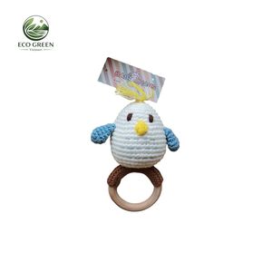 Hochet pour bébé en crochet, jouet sensoriel sûr en bois de hêtre naturel, cadeau de naissance - Product Image 3