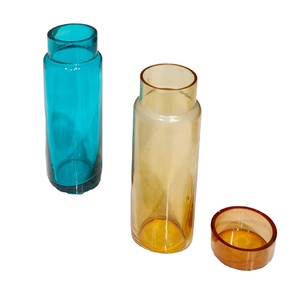 Pot à bougie en verre cylindrique résistant à la chaleur, coloré et fait sur mesure, avec couvercle en verre, pour la décoration de Noël à la maison - Product Image 1
