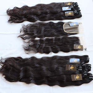 Tissage à la Machine, mèches de cheveux humains vierges indiens avec fermeture en dentelle, cuticules brésiliennes alignées - Product Image 2