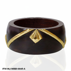 Bracelet en bois foncé fait main avec incrustation en laiton, bracelet en bois massif pour femme, bijoux ethniques bohèmes pour le poignet - Product Image 1