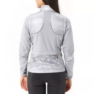 Concevez votre propre veste d'équitation facile à porter, légère et offrant un ajustement sûr. - Product Image 2