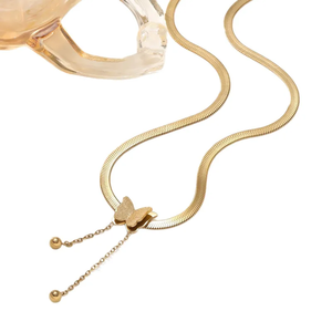 Collar de Mariposa Geométrica de Acero Inoxidable 304 de Lujo para Mujer, con un Diseño Elegante - Product Image 5