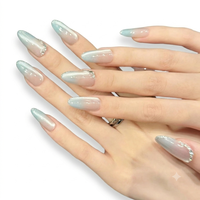 Ellipse du milieu Foggy Blue Gradient Acrylique Crystal Design Ongles Pré-conçus Soft Elegance Twilight