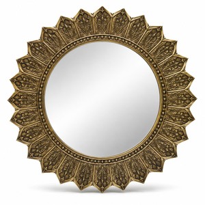 Miroir mural circulaire en laiton antique gravé 60 cm, fabrication artisanale en Inde, vente en gros - Product Image 1
