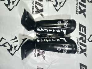 Protège-tibias de boxe professionnelle, Muay Thai, Kickboxing, protection du cou-de-pied, protection professionnelle en cuir avec cadre en acier et fermeture auto-agrippante - Product Image 1