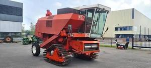 Used Kubota DC70G Combine Harvester Tracked Rice Wheat Harvesting <b>Machine</b> Agricultural Grain <b>Cutter</b> - Product Image 4