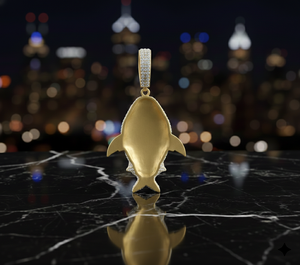 Colgante de Tiburón Blanco Personalizado con Incrustaciones de Diamantes, Hecho a Mano en Oro Amarillo de 925 con Micro Pavé Completo y Acabado Pulido - Product Image 3