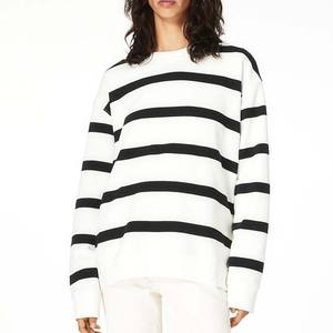 Nouveau design automne-hiver, sweat-shirts unis pour femmes, pull ample, col rond, confortable, design d'emballage personnalisé - Product Image 3
