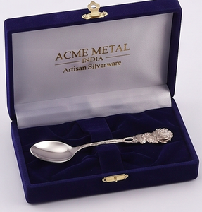 Cuillère à miroir sculptée en forme de rose, finition polie miroir, bol antique à poignée brossée, en acier inoxydable, pour restaurant, fête et événement - Product Image 4
