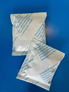 Déshydratant à base de montmorillonite du Vietnam, déshydratant à l'argile pure pour le contrôle de l'humidité des vêtements, du bois et des meubles, prêt à l'exportation - Product Image 3
