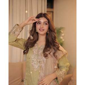 Conjunto de ropa de fiesta XL de diseñador para mujer, parte inferior superior y Dupatta, Conjunto elegante - Product Image 1