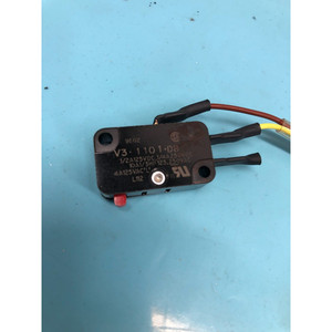 ONTRAK 12-8882-015 ไมโครสวิตช์สำหรับการตรวจจับและควบคุม - อุปกรณ์และชิ้นส่วนเซมิคอนดักเตอร์ระดับโลกที่เชื่อถือได้ - Product Image 5