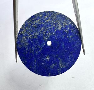 Montre de luxe Lapis Lazuli avec cadran rond de 31 mm, épaisseur de 0,70 mm, taille et épaisseur personnalisables, fabrication de montres de luxe, marque K Gems - Product Image 4