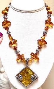 Elegant Handmade <b>Resin</b> Necklace for Women Beautiful Floral <b>Resin</b> Pendant Necklace Crystal <b>Clear</b> <b>Resin</b> Art Necklace Nature-Inspir - Product Image 6