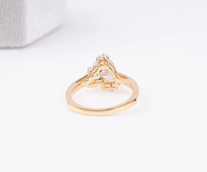 Anillo de compromiso y boda personalizado para ella, de oro macizo de 10k, 14k o 18k, con diamante cultivado en laboratorio con corte de cabeza de caballo, de lujo, para mujer. - Product Image 6