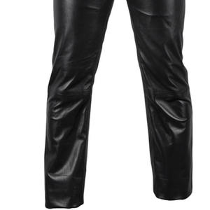 Pantalon en cuir sur mesure pour homme, prix de gros, avec logo personnalisé, design unique, qualité professionnelle supérieure. - Product Image 3