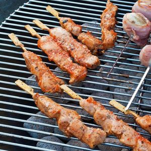 200 PCS 8 Inch Bamboo Skewers for Grilling Kabob Sticks and Wooden Paddle for Fruit and <b>BBQ</b> Premium Bamboo Accessories - Product Image 4