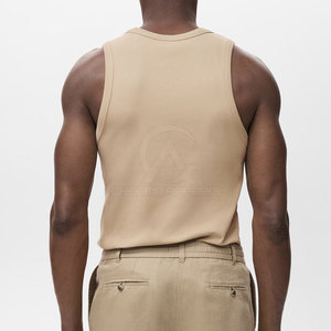 Débardeur Homme Tendance Personnalisé avec Logo – Coton Sans Manches pour Gym, Entraînement, Fitness – Confortable et Idéal pour l'Été – Vêtement de Sport en Gros - Product Image 3