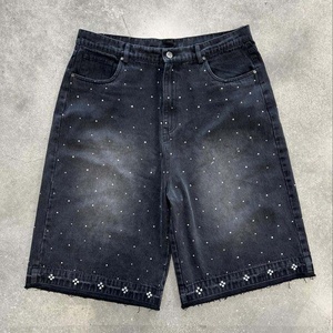 Short en jean baggy tendance de haute qualité, personnalisé, à double genouillère, effet vieilli, délavé à l'acide, orné de strass, 100% coton, imprimé mi-longueur - Product Image 1