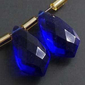 Kyanite Bleu Quartz Facettes Cerf-Volant Cravate Larme 15X8MM Boucles D'oreilles Paire Grossiste Perles De Verre De Cristal - Product Image 1